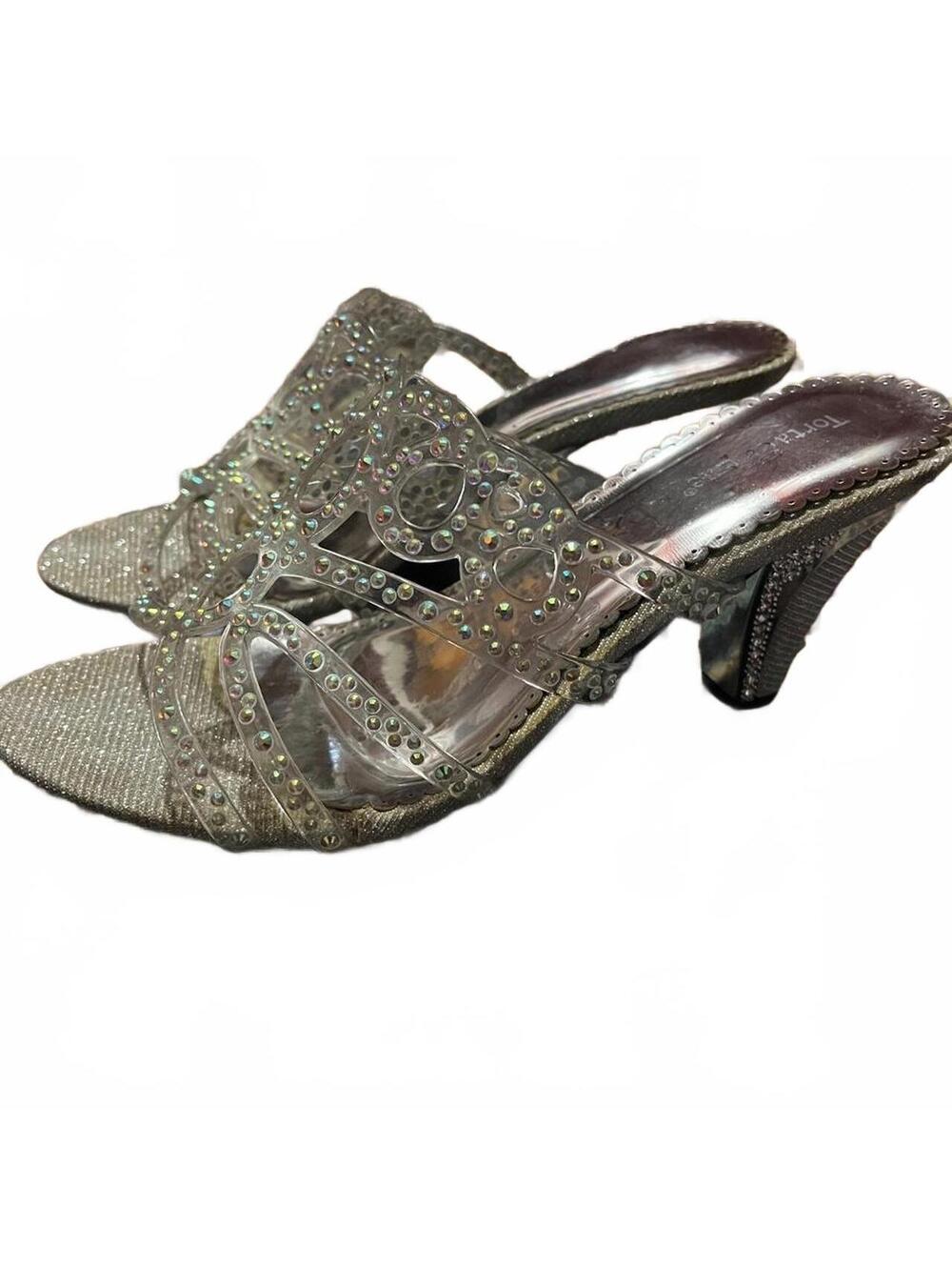 Torta Caliente rhinestone heels size 8